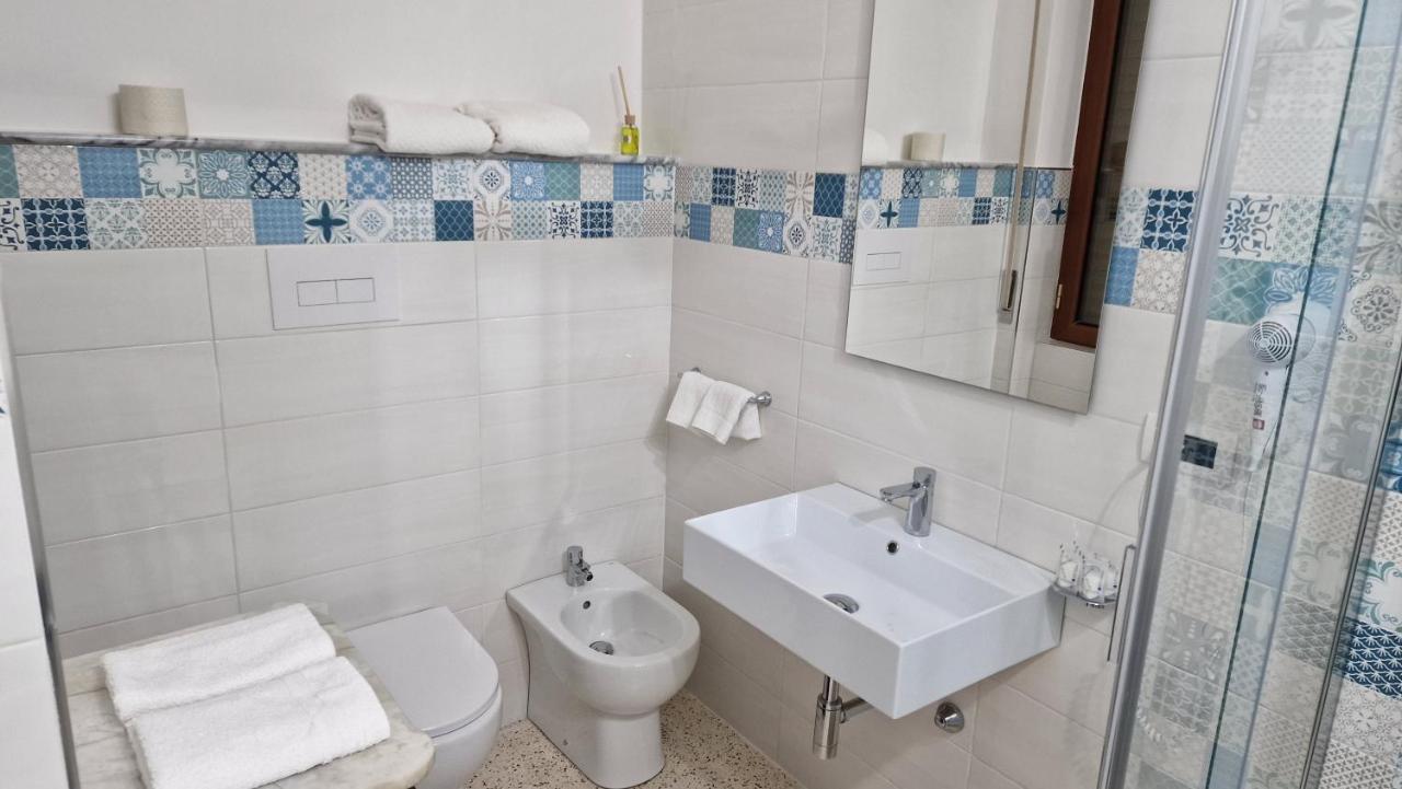 Vittoria Guest House 巴蒂帕利亚 外观 照片
